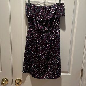 Francesca’s umbrella strapless dress